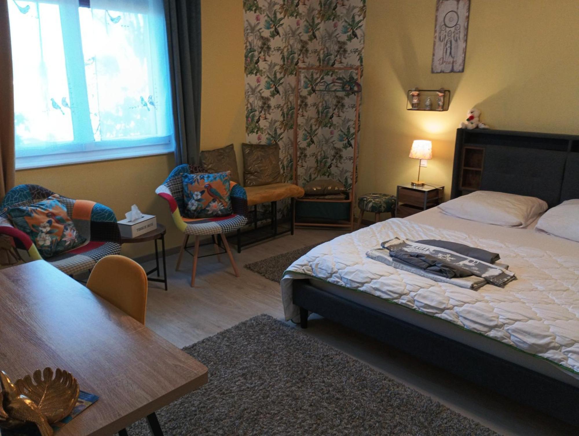 Chambres D'Hotes De L'Avison Bruyeres Habitación foto